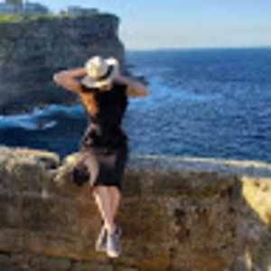 Meet your Posher, Julia